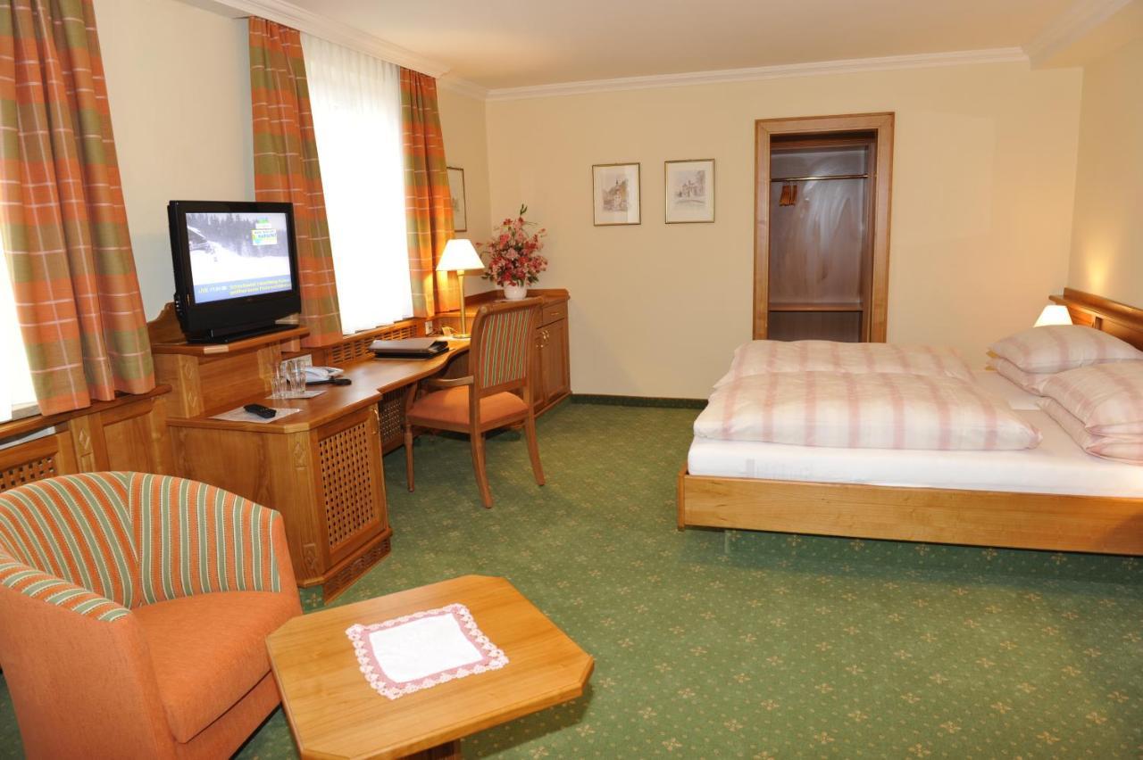 Pension Hochleitner Am Schlosspark Тамсвеґ Екстер'єр фото