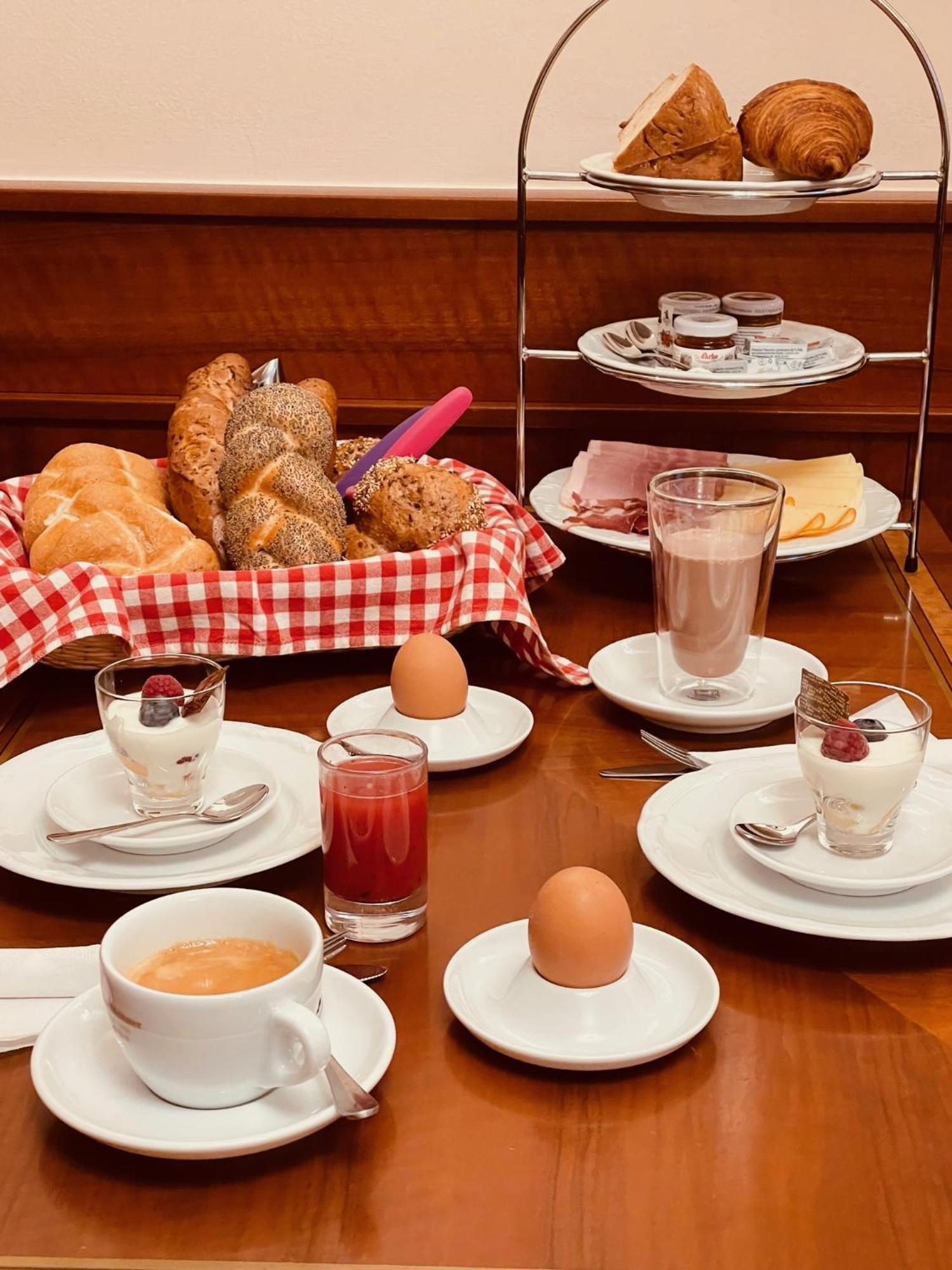 Pension Hochleitner Am Schlosspark Тамсвеґ Екстер'єр фото